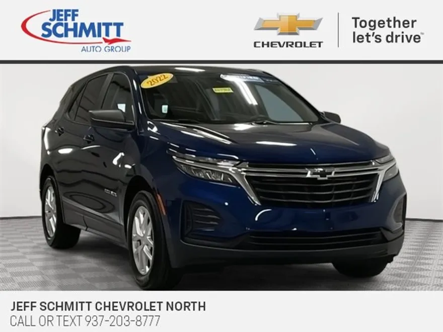 2022 Chevrolet Equinox LS photo 1