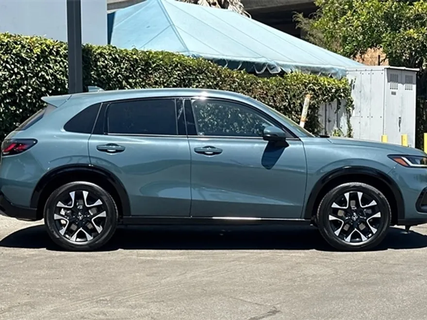 2026 Honda HR-V 2WD EX-L photo 1