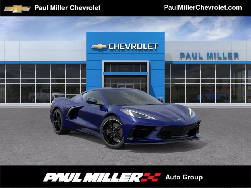2025 Chevrolet Corvette Stingray 2LT photo 1