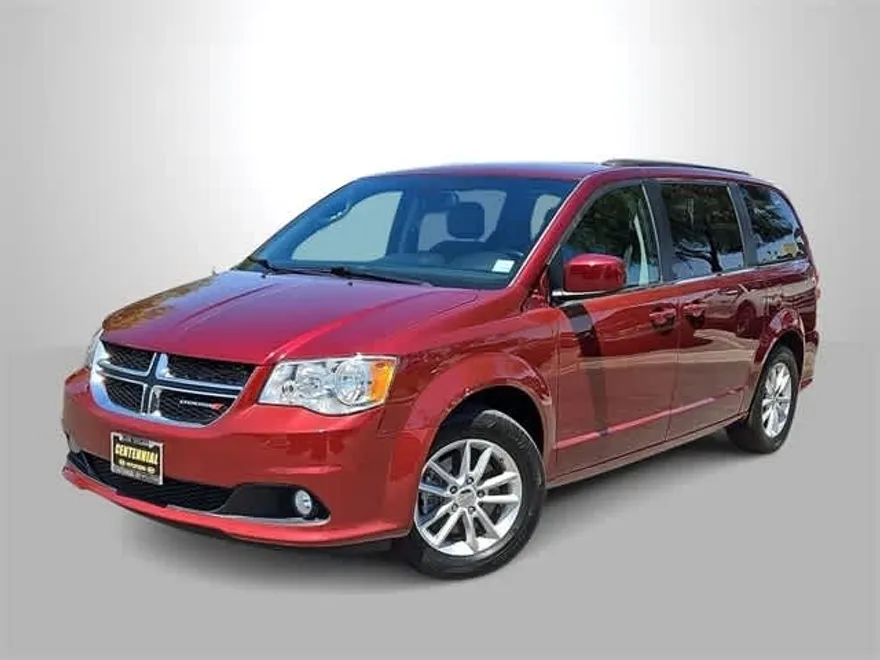 2020 Dodge Grand Caravan SXT photo 1