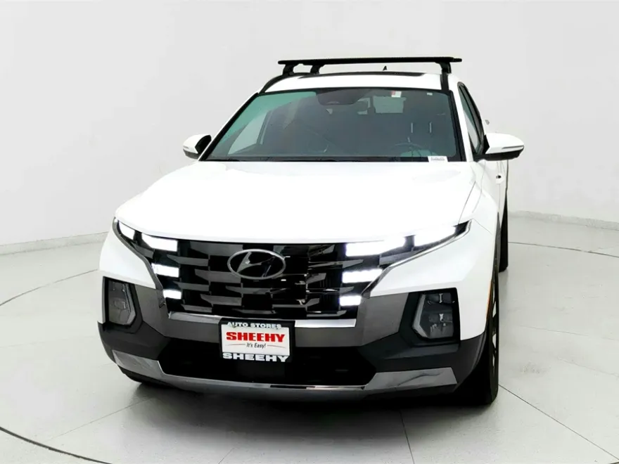 2023 Hyundai Santa Cruz Limited photo 1
