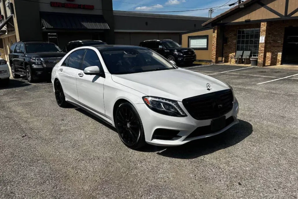 2017 Mercedes Benz S 550 photo 1