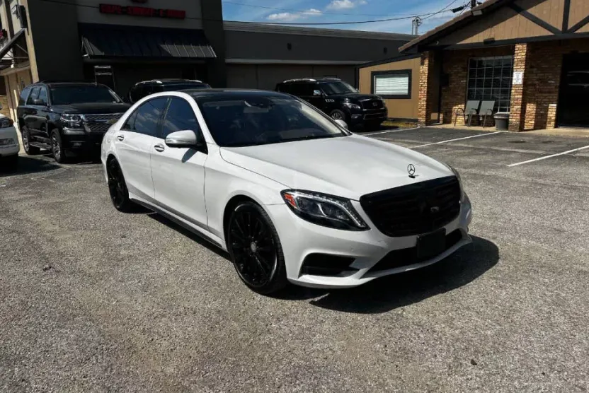 2017 Mercedes Benz S 550 photo 1