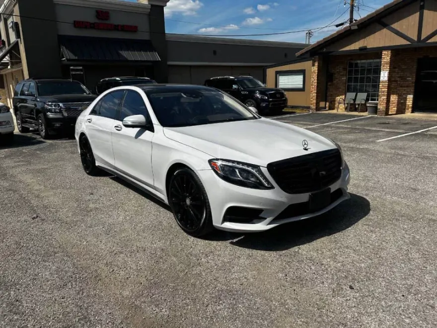 2017 Mercedes Benz S 550 photo 1
