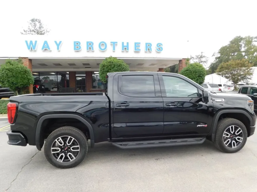 2026 Gmc Sierra 1500 AT4 photo 1
