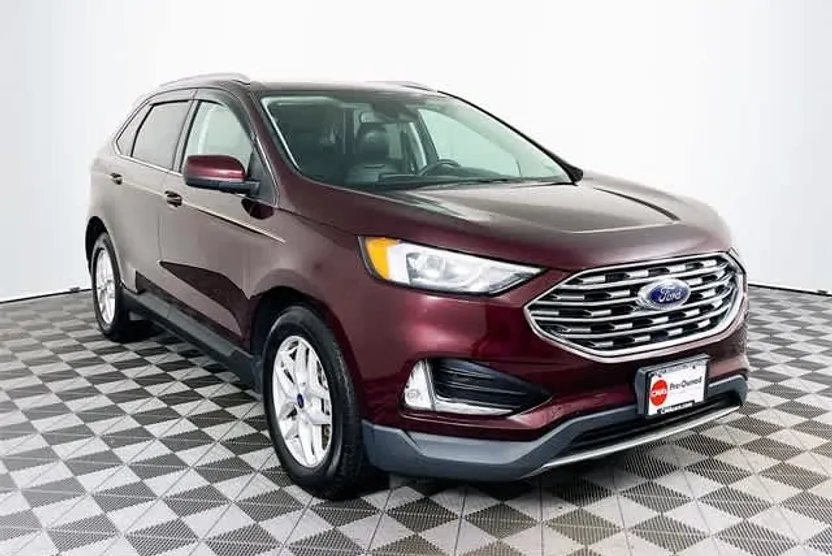 2021 Ford Edge SEL photo 1