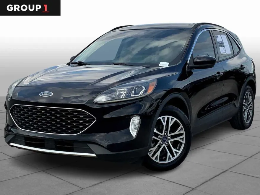 2020 Ford Escape SEL photo 1