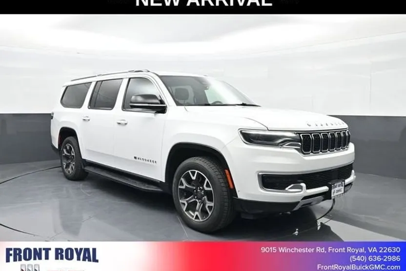 2023 Jeep Wagoneer L Series III photo 1