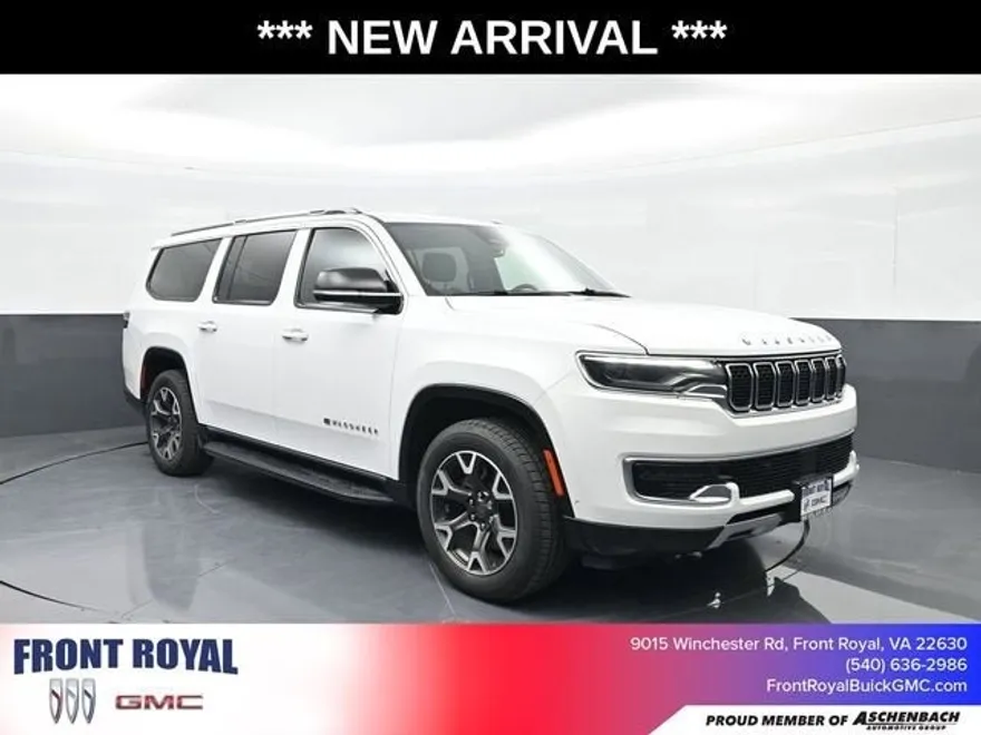 2023 Jeep Wagoneer L Series III photo 1
