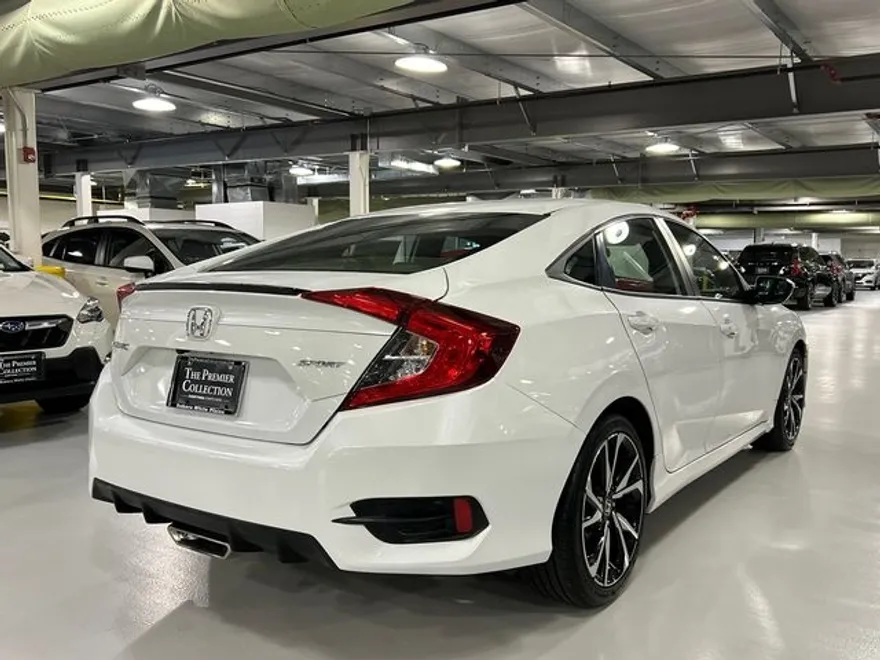 2020 Honda Civic Sport photo 1