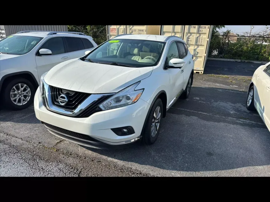 2017 Nissan Murano SL photo 1