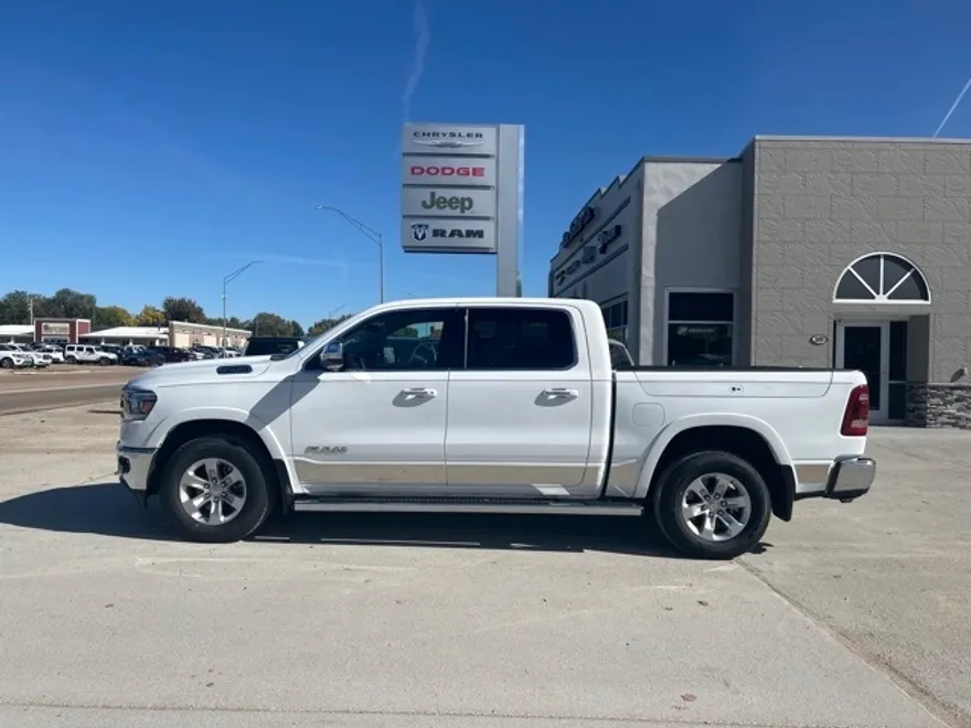 2022 Ram 1500 Laramie photo 1