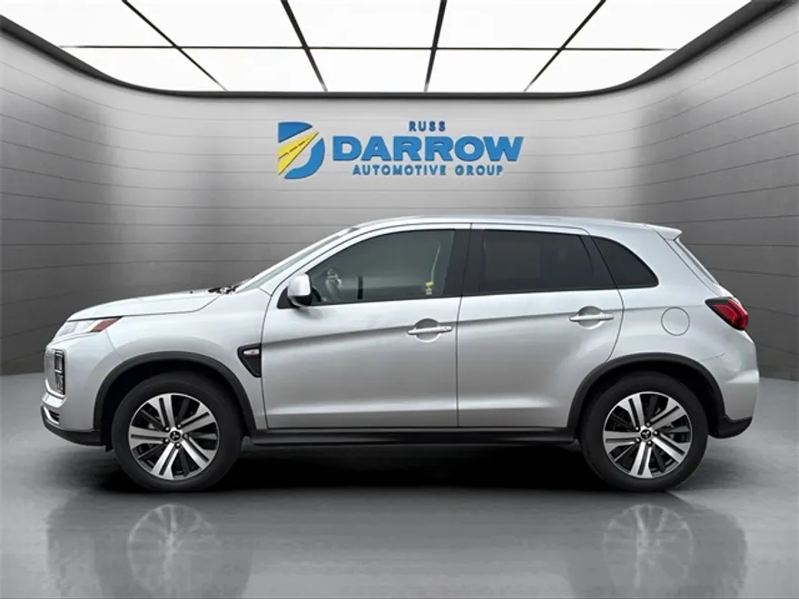 2023 Mitsubishi Outlander Sport ES photo 1
