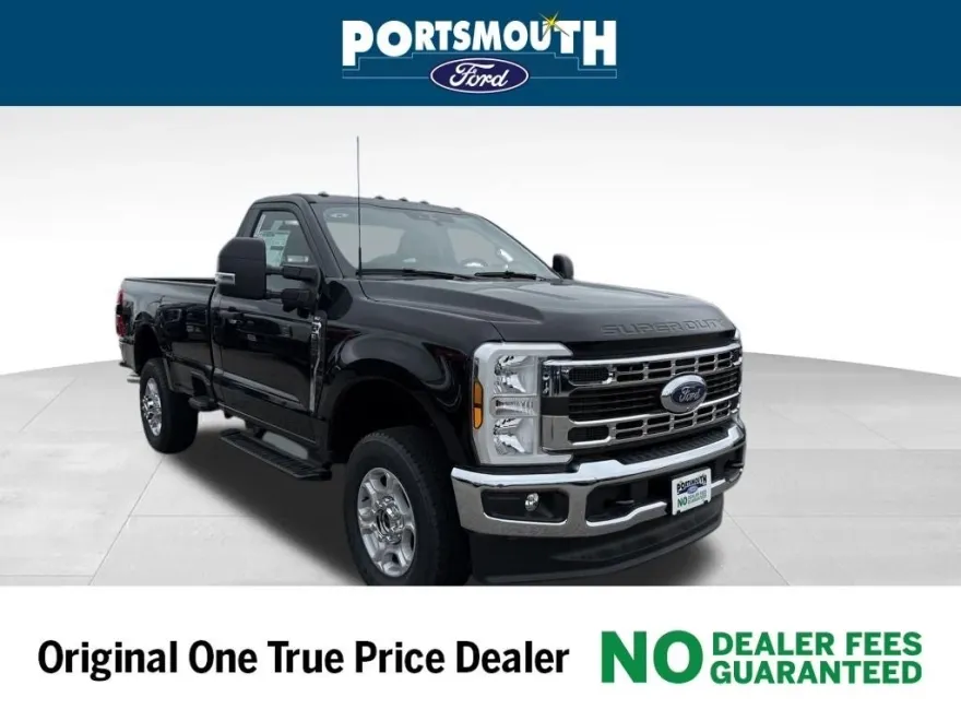 2025 Ford F-350 photo 1