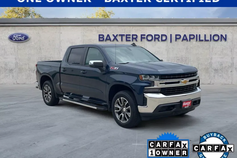 2019 Chevrolet Silverado 1500 LT photo 1