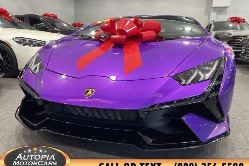 2024 Lamborghini Huracan Tecnica photo 1