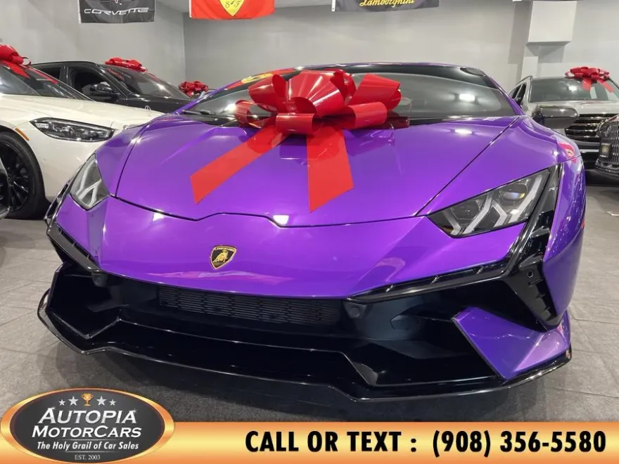2024 Lamborghini Huracan Tecnica photo 1