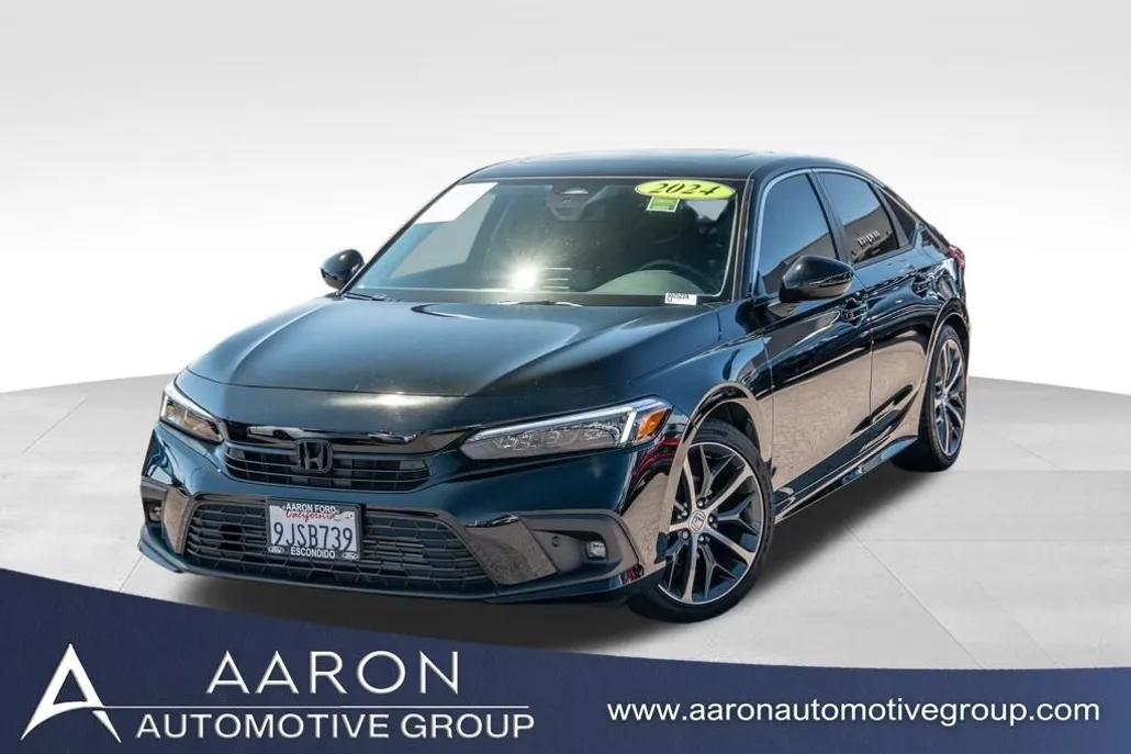 2024 Honda Civic Touring photo 1