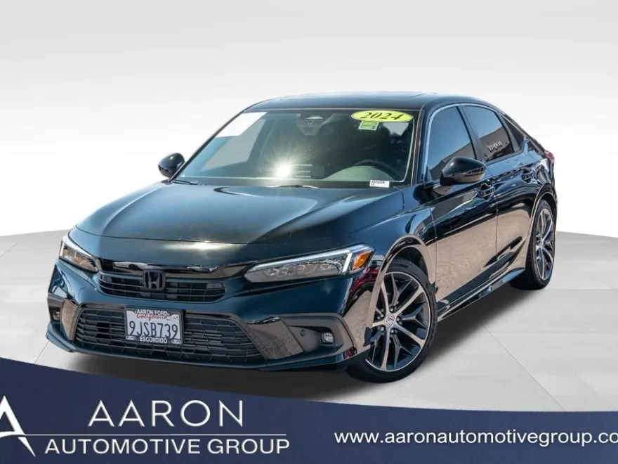 2024 Honda Civic Touring photo 1