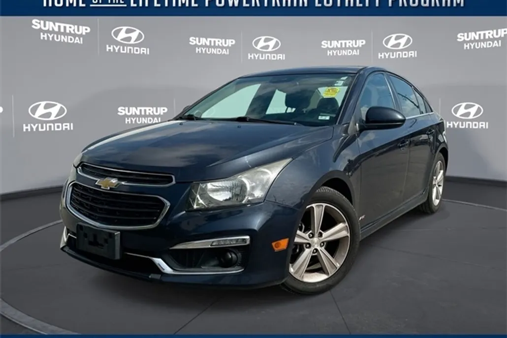 2015 Chevrolet Cruze photo 1