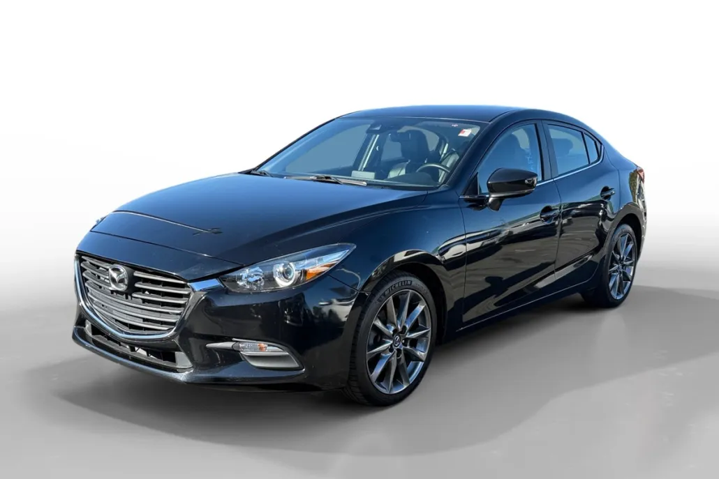 2018 Mazda Mazda3 Touring photo 1
