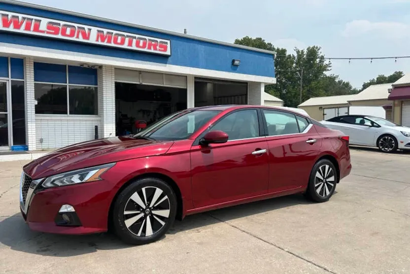 2020 Nissan Altima 2.5 SL photo 1
