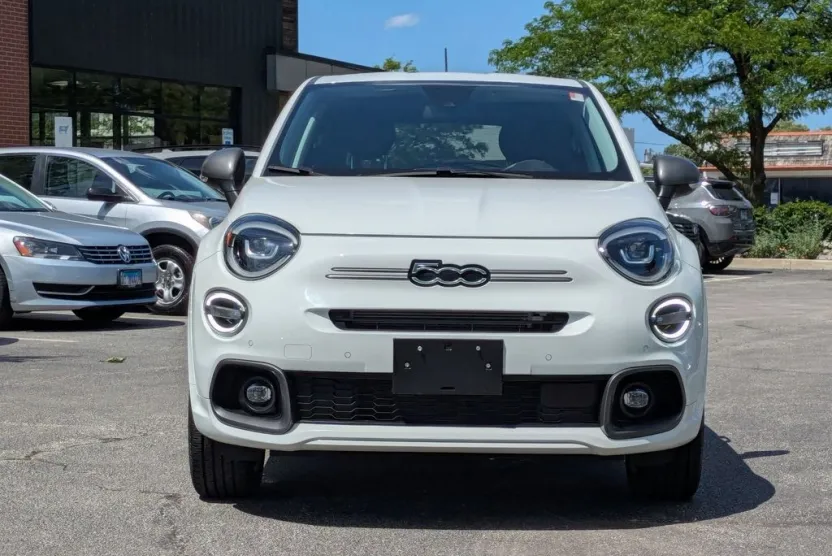 2023 Fiat 500X Sport photo 1