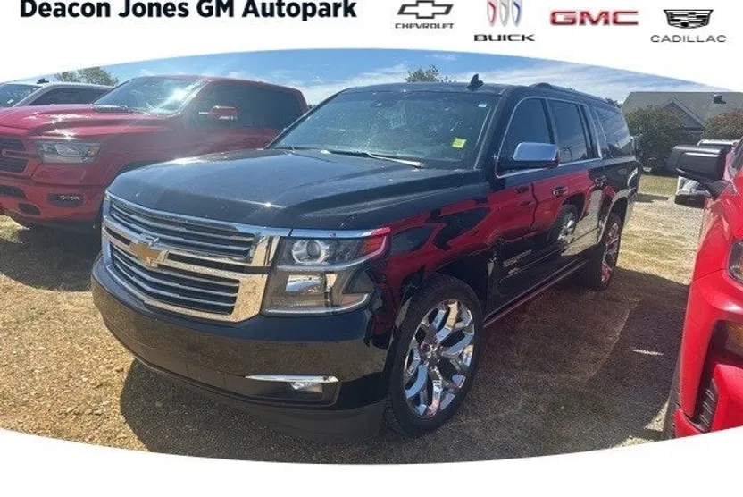 2015 Chevrolet Suburban LTZ photo 1