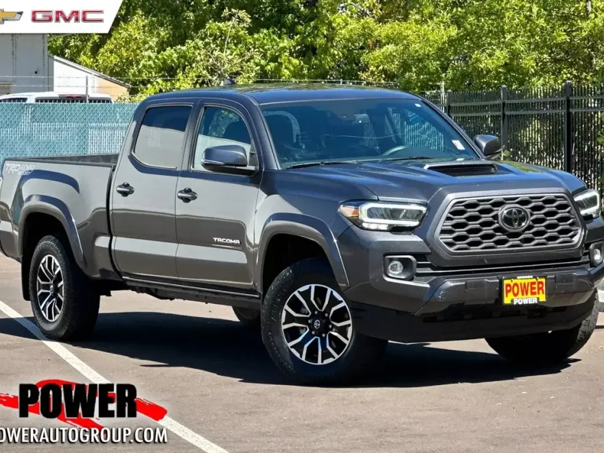 2023 Toyota Tacoma TRD Sport V6 photo 1