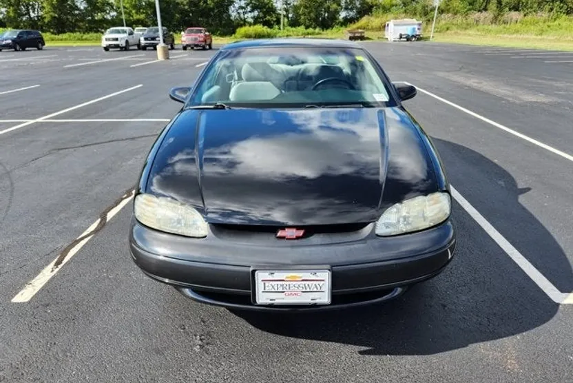 1995 Chevrolet Monte Carlo SS photo 1