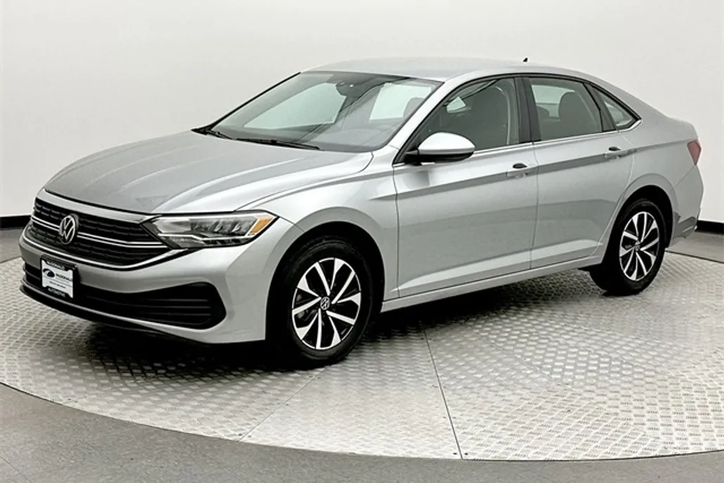 2023 Volkswagen Jetta 1.5T S photo 1