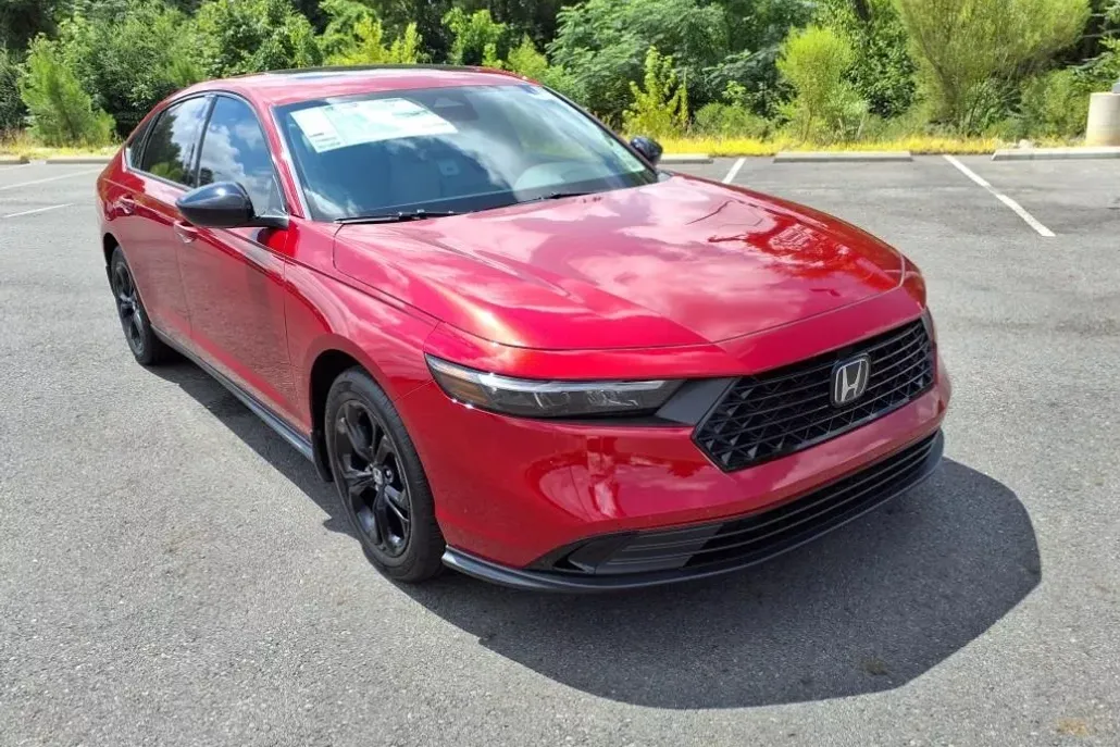 2025 Honda Accord 1.5T SE photo 1