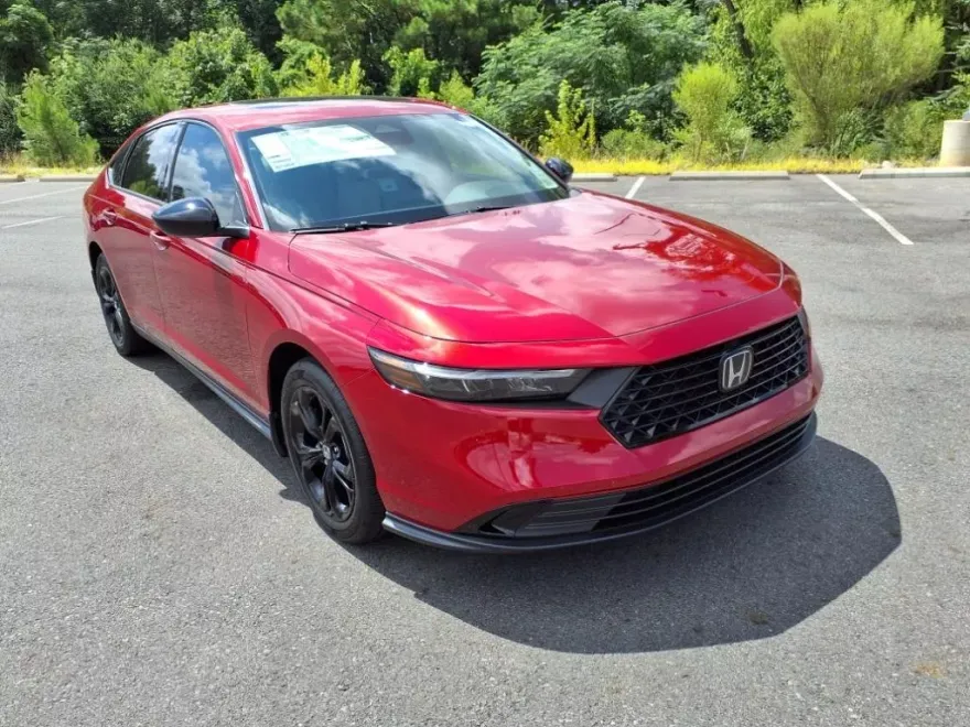 2025 Honda Accord 1.5T SE photo 1