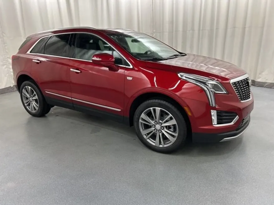 2025 Cadillac XT5 Premium Luxury photo 1
