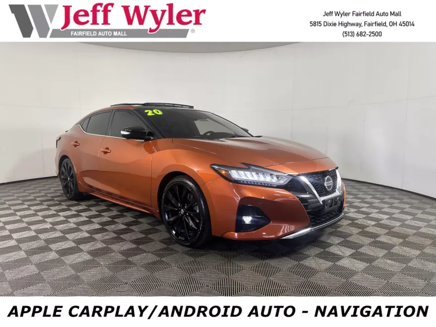2020 Nissan Maxima SR photo 1
