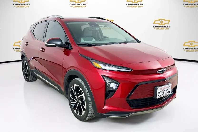 2022 Chevrolet Bolt EUV Premier photo 1