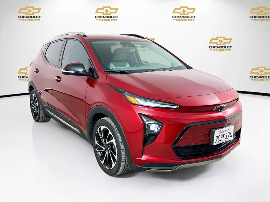 2022 Chevrolet Bolt EUV Premier photo 1