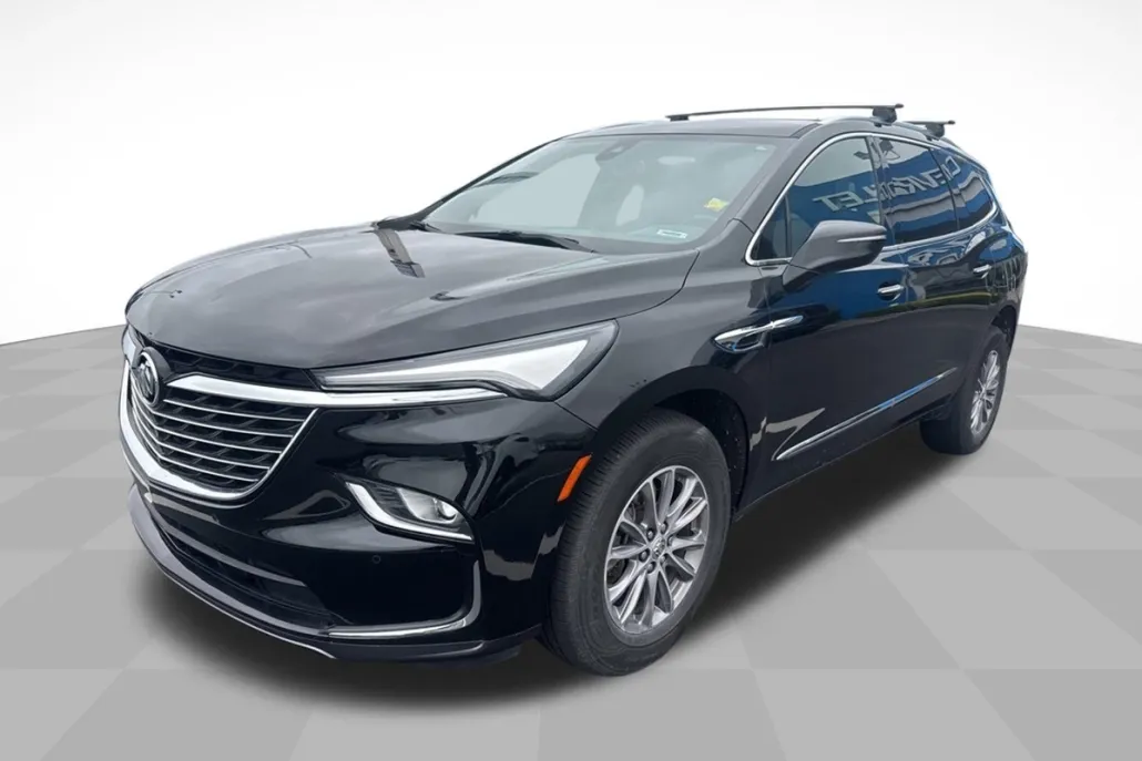 2023 Buick Enclave Essence photo 1