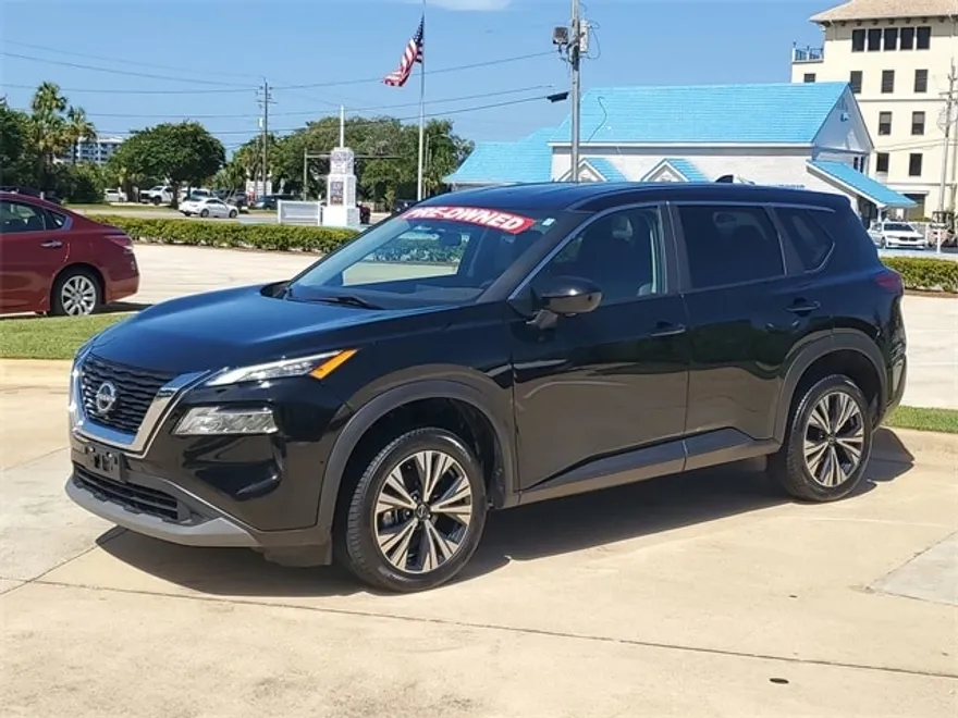 2023 Nissan Rogue SV photo 1