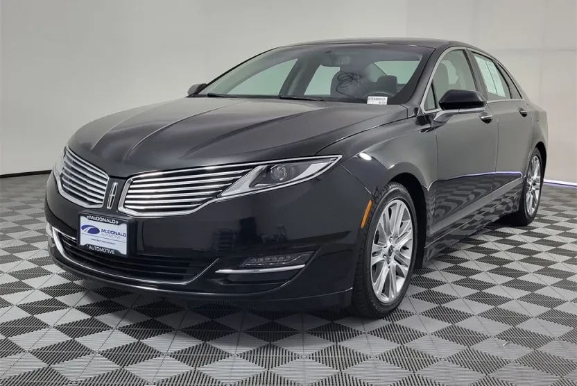 2014 Lincoln MKZ Hybrid photo 1