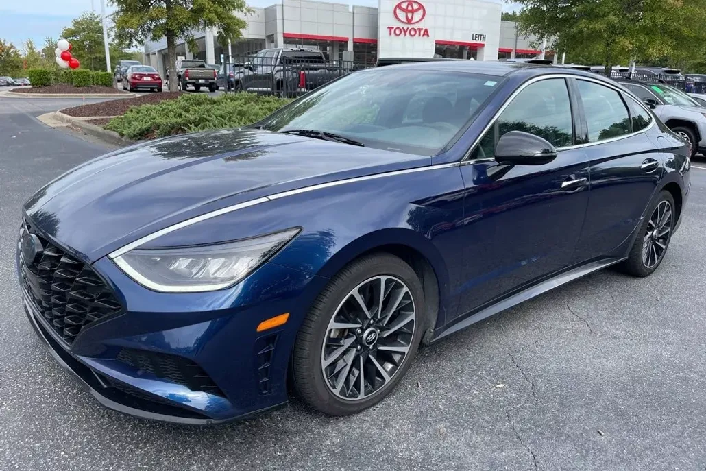 2020 Hyundai Sonata SEL Plus photo 1