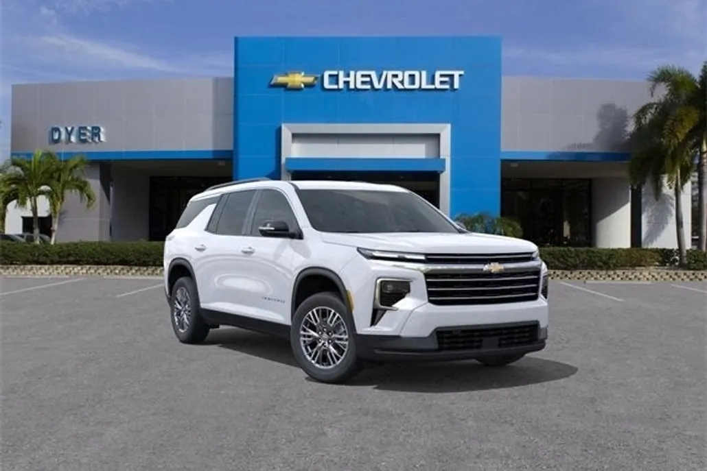 2025 Chevrolet Traverse photo 1