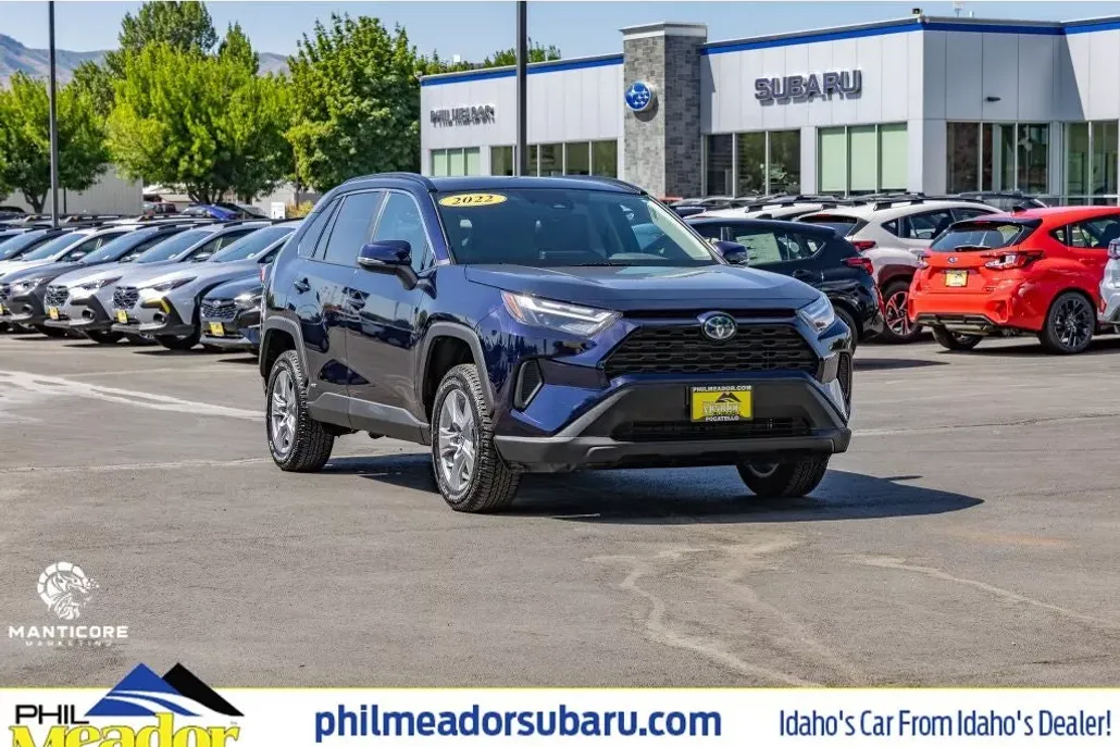 2022 Toyota RAV4 Hybrid XLE photo 1