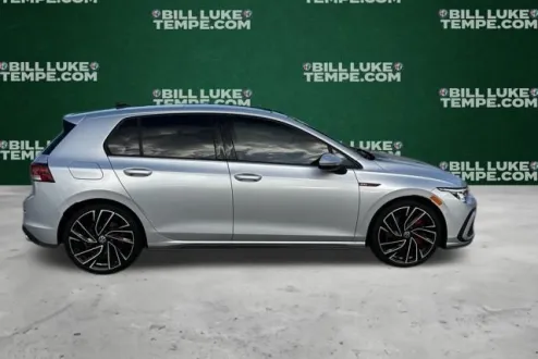 2022 Volkswagen Golf GTI Autobahn photo 2