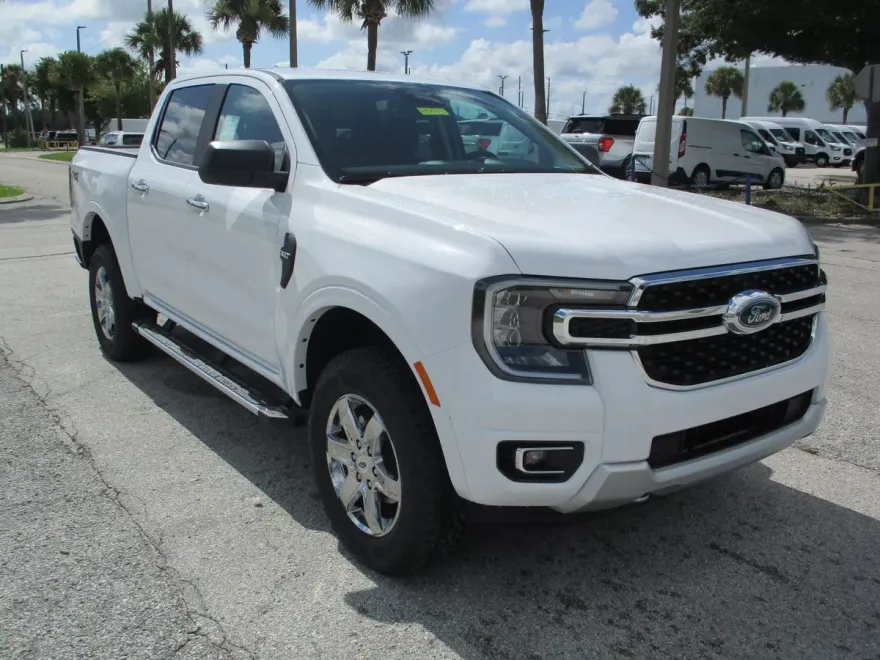 2024 Ford Ranger XLT photo 1