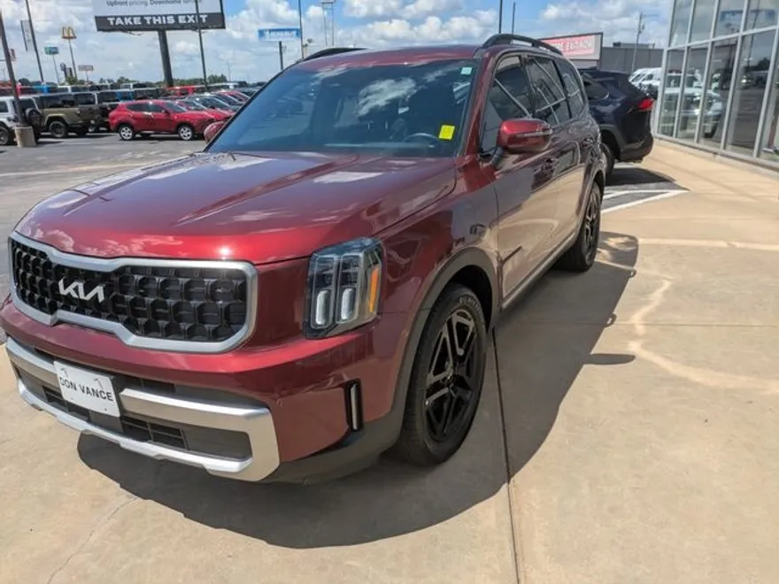 2023 Kia Telluride EX X-Line photo 1