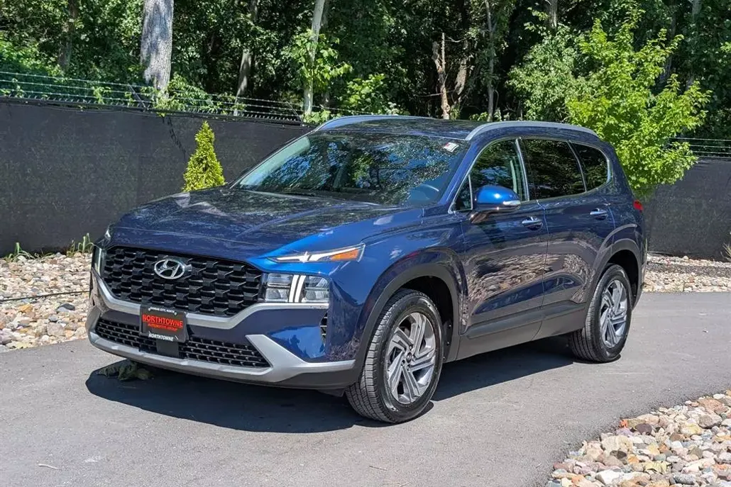 2023 Hyundai Santa Fe SEL photo 1