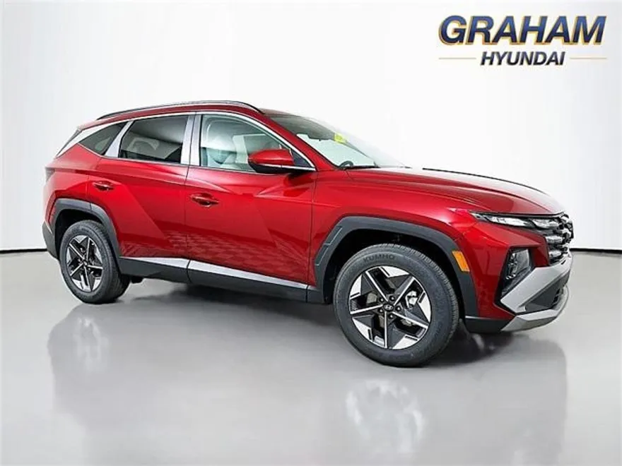 2025 Hyundai Tucson SEL photo 1
