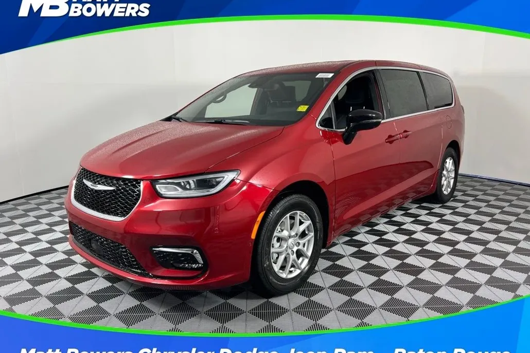 2026 Chrysler Pacifica photo 1
