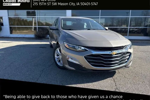 2024 Chevrolet Malibu 1LT photo 1